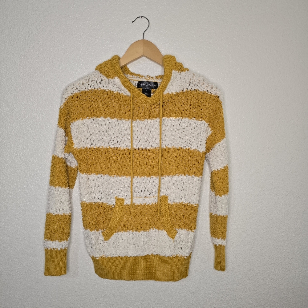 Stripped Long Sleeve Hoodie Shirt